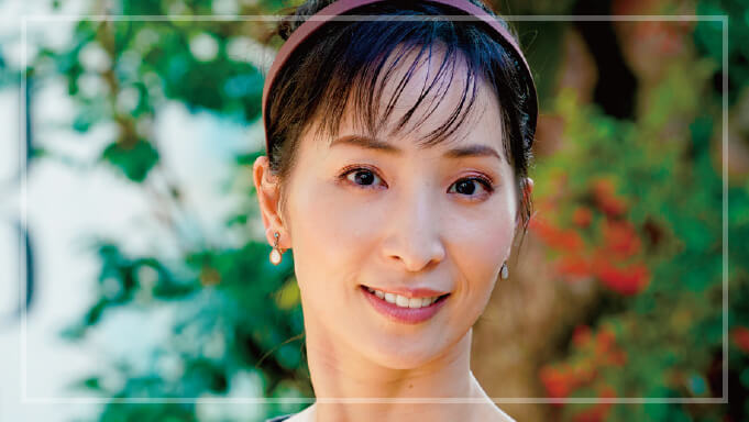 真飛聖 片平実花役